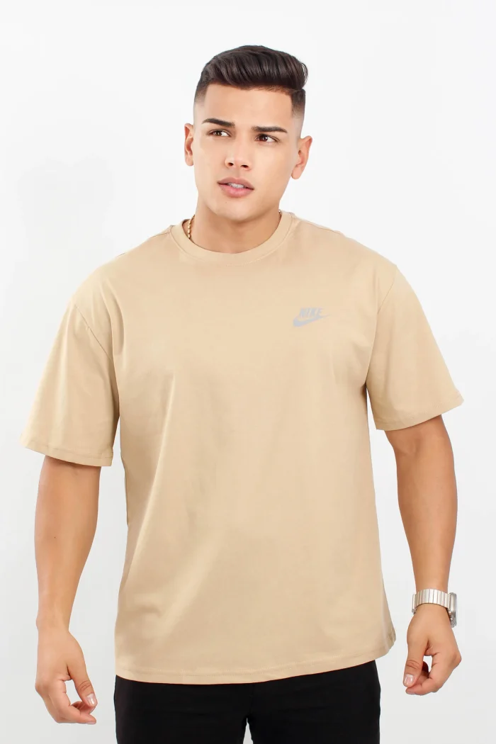 Camiseta oversize manga corta cuello redondo NIKE