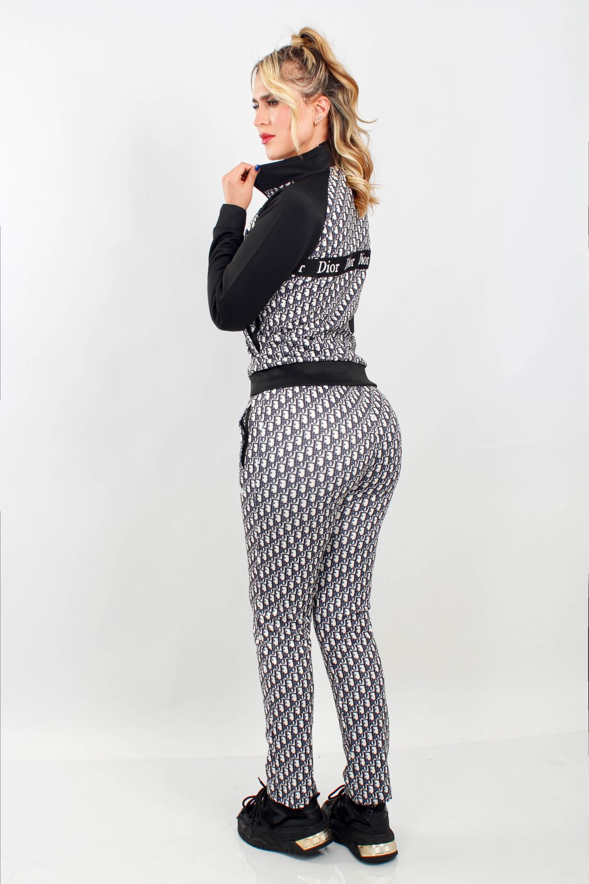 Sudadera de lujo para mujer DIOR - Imagen 2